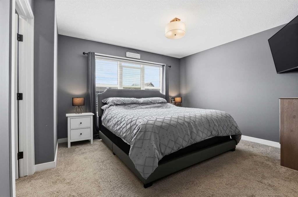 374 Masters Road Se, Calgary, AB