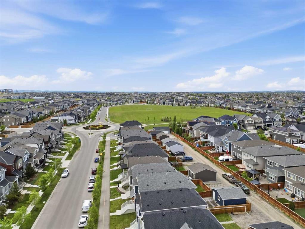 374 Masters Road Se, Calgary, AB