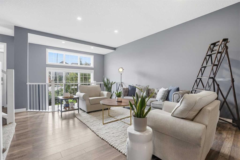 374 Masters Road Se, Calgary, AB