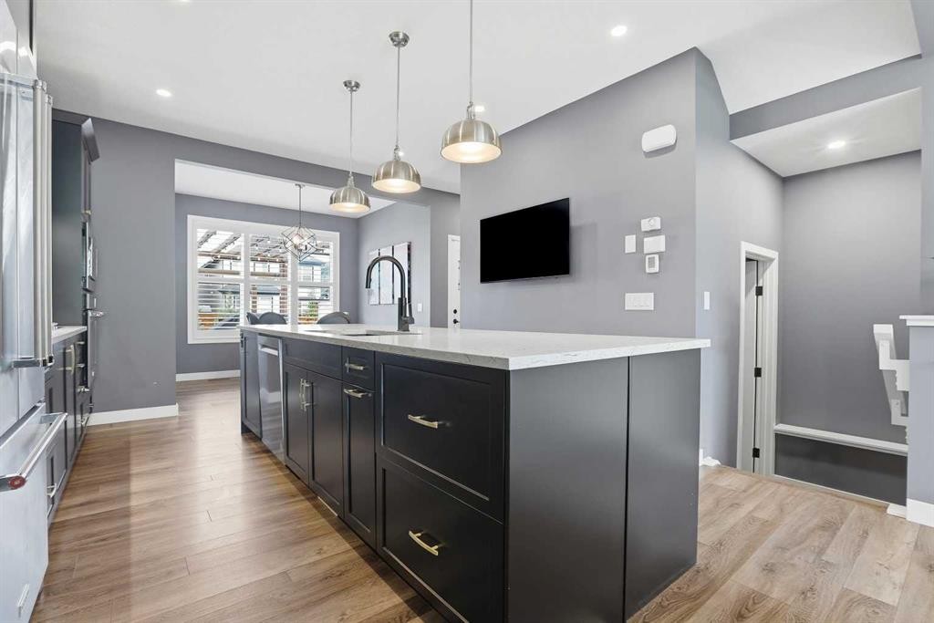 374 Masters Road Se, Calgary, AB
