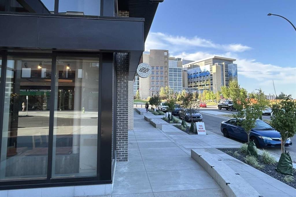 212-4150 Seton Drive Sw, Calgary, AB - Outdoor