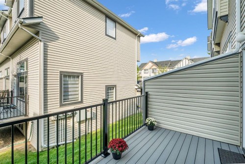28 Everhollow Way Sw, Calgary, AB 