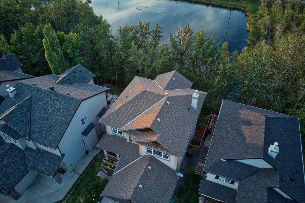 149 Rockborough Green Nw, Calgary, AB - Outdoor