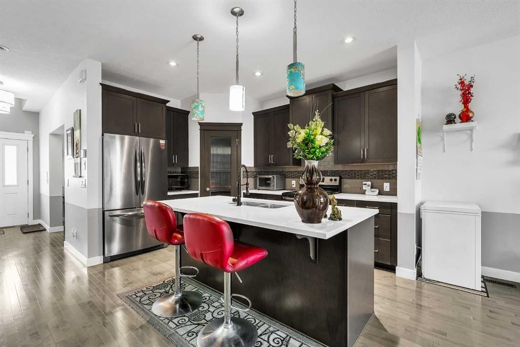 154 Redstone Common Ne, Calgary, AB - Indoor Photo Showing Kitchen With Stainless Steel Kitchen With Upgraded Kitchen