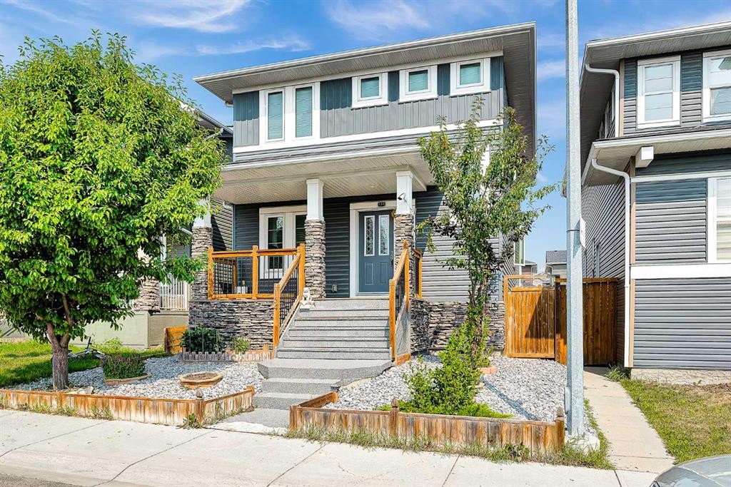 154 Redstone Common Ne, Calgary, AB - Outdoor With Facade