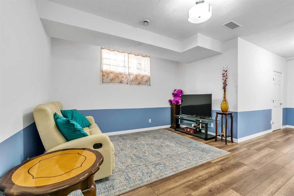 154 Redstone Common Ne, Calgary, AB - Indoor