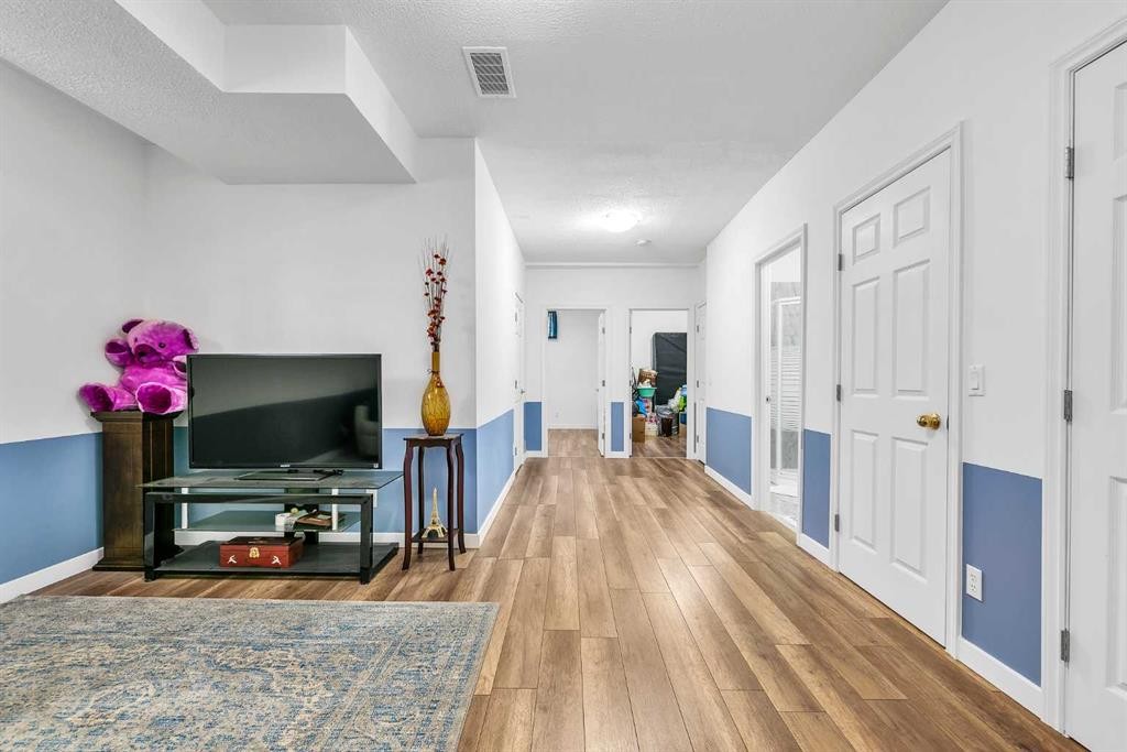 154 Redstone Common Ne, Calgary, AB - Indoor