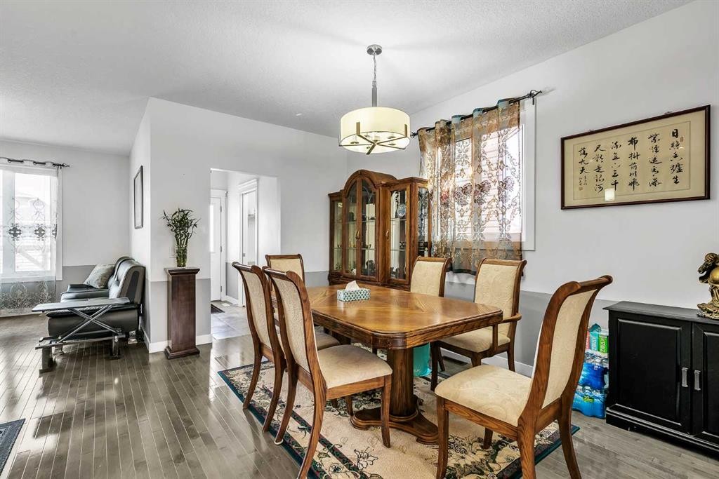 154 Redstone Common Ne, Calgary, AB - Indoor Photo Showing Dining Room