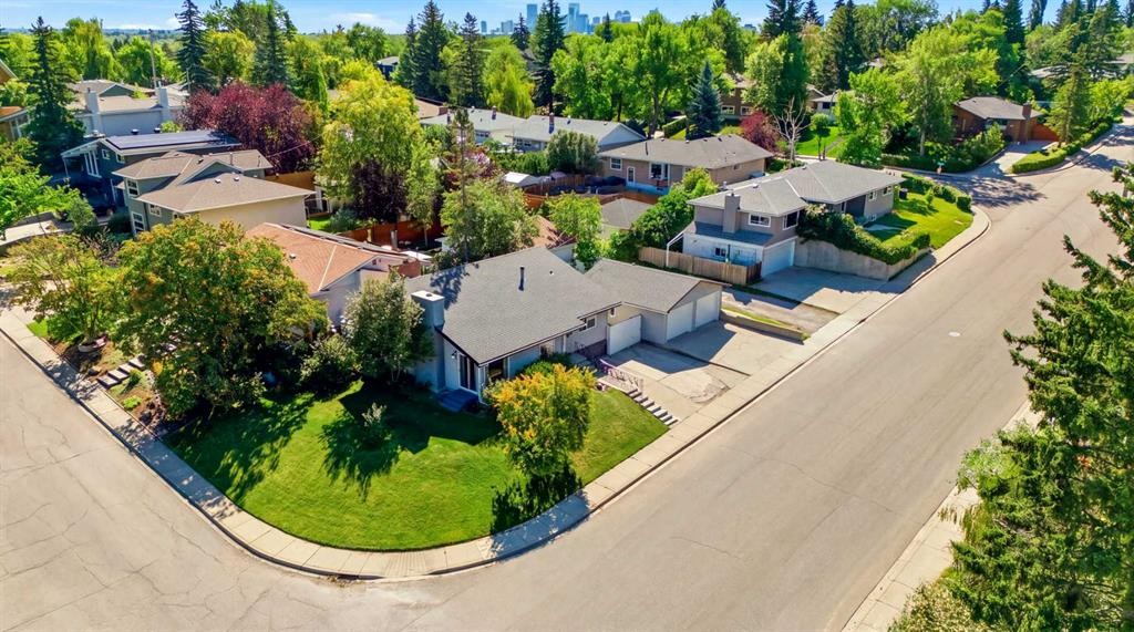 2445 Cherokee Drive Nw, Calgary, AB