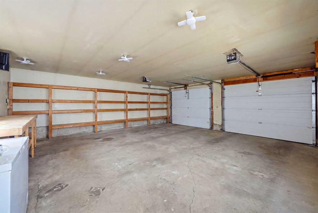 2445 Cherokee Drive Nw, Calgary, AB