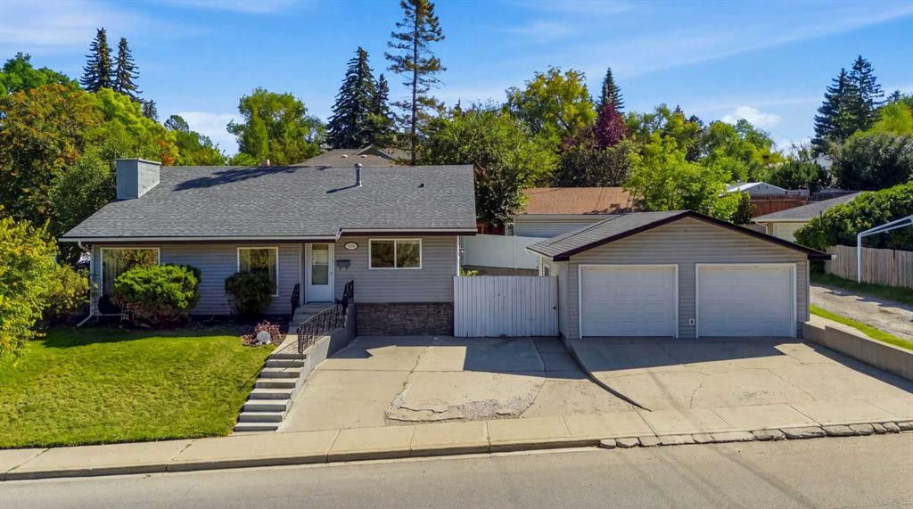 2445 Cherokee Drive Nw, Calgary, AB
