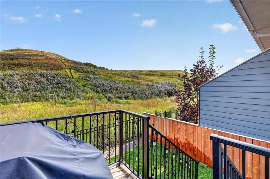 246 Cranbrook Square Se, Calgary, AB - Outdoor With Exterior