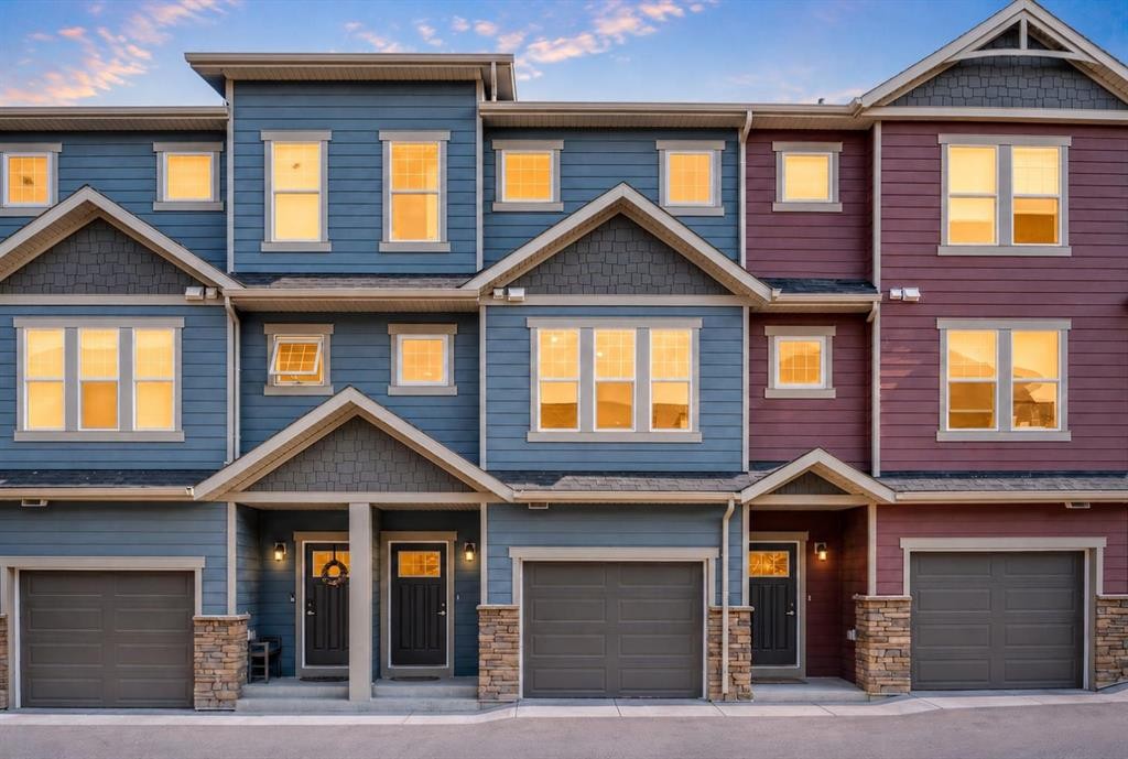 246 Cranbrook Square Se, Calgary, AB - Outdoor With Facade