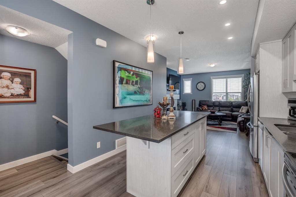 258 Copperleaf Way Se, Calgary, AB - Indoor Photo Showing Kitchen With Upgraded Kitchen