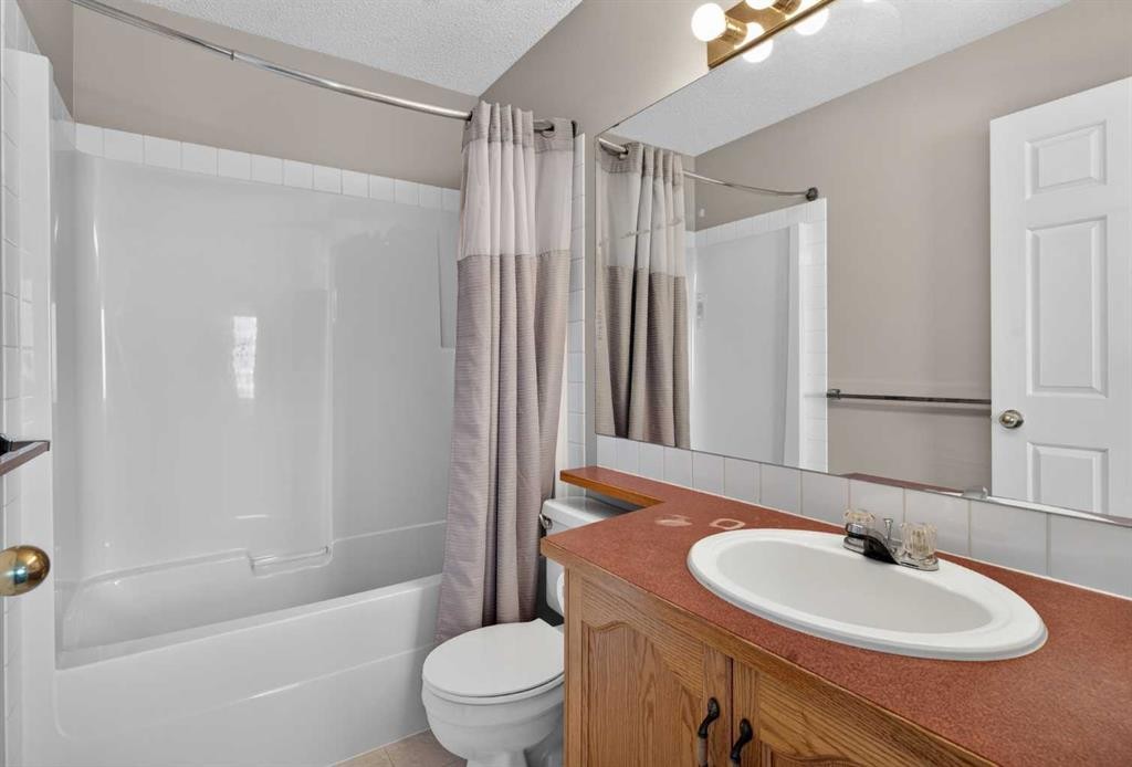 234 Chapalina Place Se, Calgary, AB