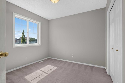 234 Chapalina Place Se, Calgary, AB 
