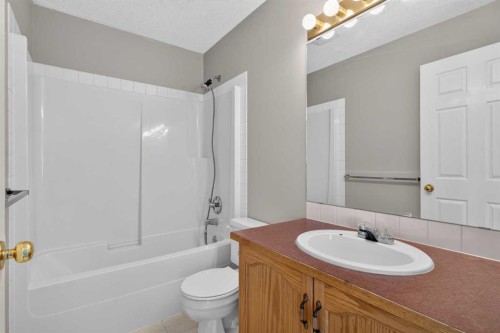 234 Chapalina Place Se, Calgary, AB 