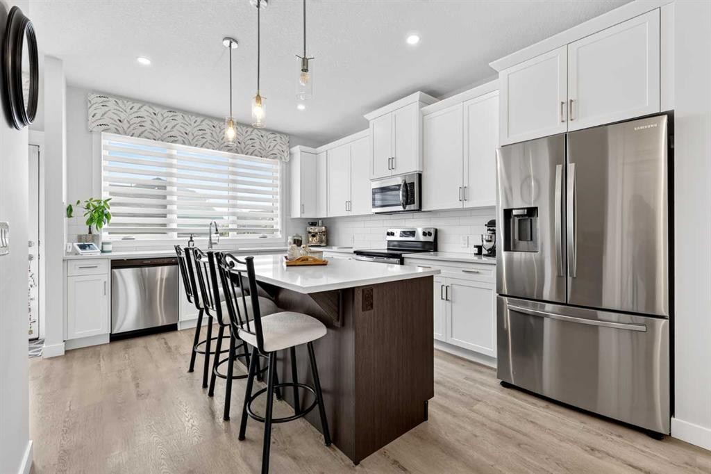 132 Creekside Drive Sw, Calgary, AB - Indoor Photo Showing Kitchen With Stainless Steel Kitchen With Upgraded Kitchen