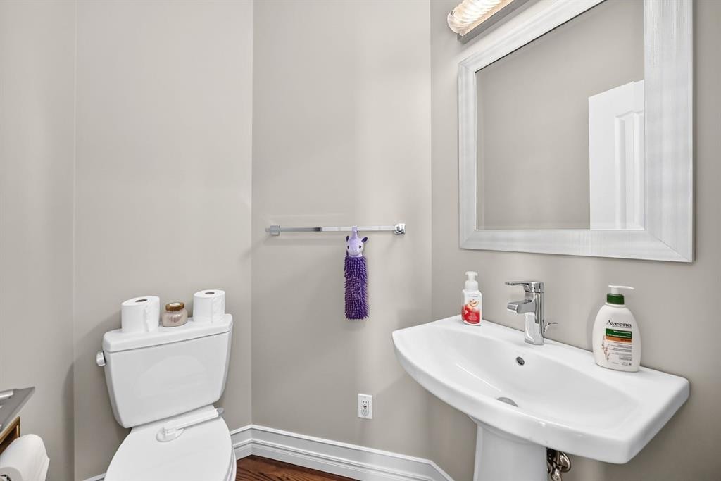 148 Scenic Ridge Crescent Nw, Calgary, AB - Indoor Photo Showing Bathroom