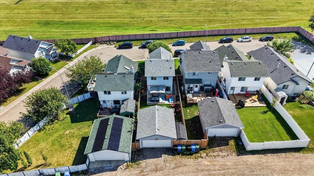95 Hidden Point Nw, Calgary, AB - Outdoor