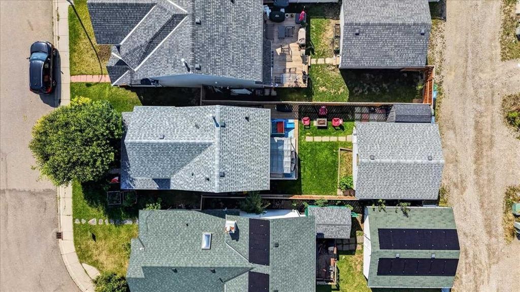 95 Hidden Point Nw, Calgary, AB - Outdoor With Deck Patio Veranda