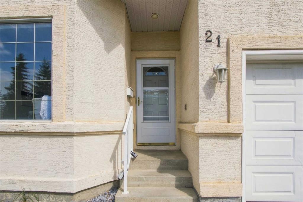 21 Scimitar Heath Nw, Calgary, AB - Outdoor With Exterior