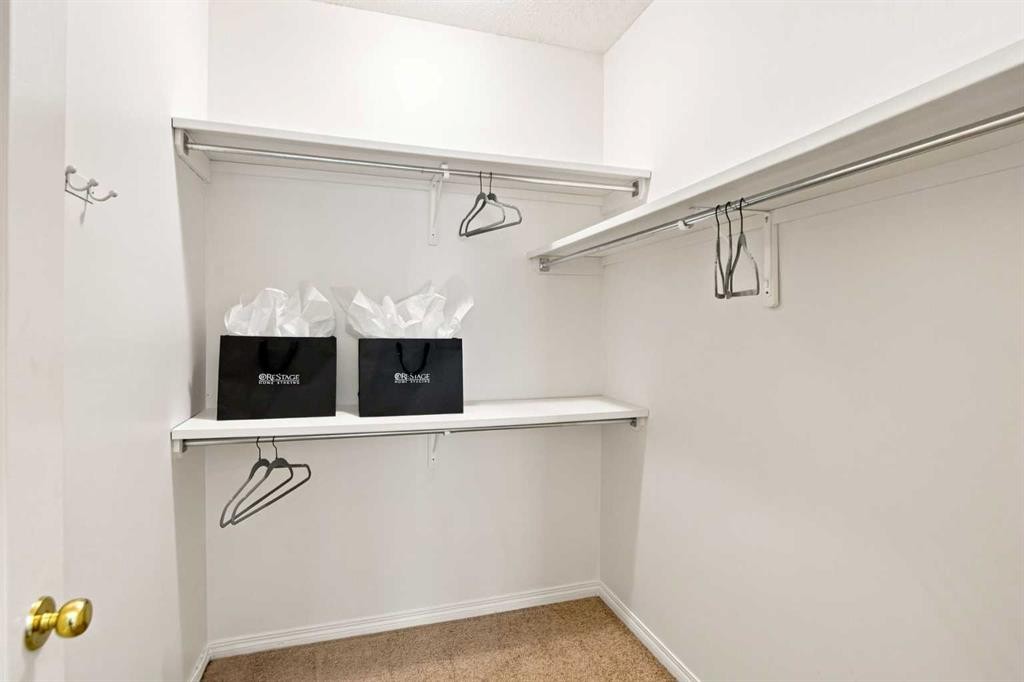 21 Scimitar Heath Nw, Calgary, AB - Indoor With Storage