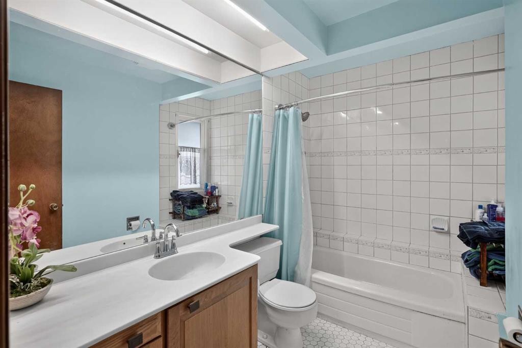 2604 Deer Side Drive Se, Calgary, AB