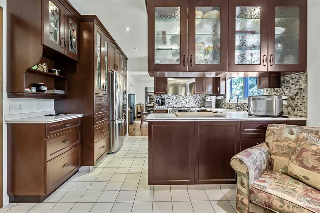 544 Willingdon Boulevard Se, Calgary, AB