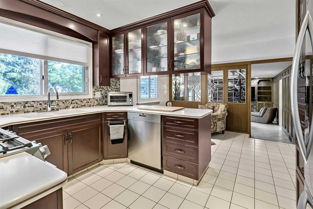 544 Willingdon Boulevard Se, Calgary, AB