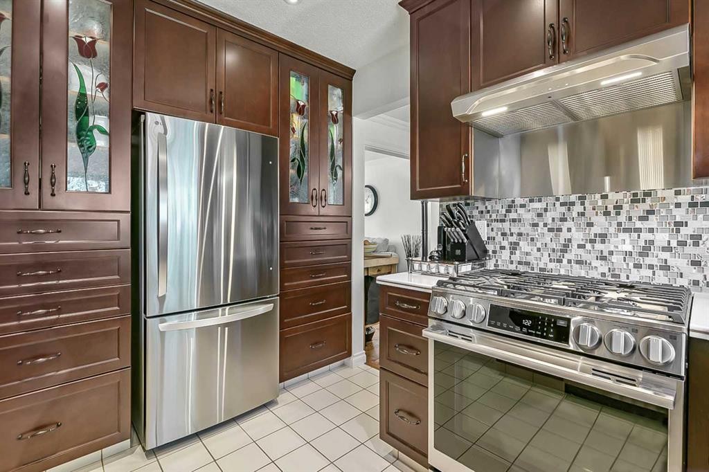 544 Willingdon Boulevard Se, Calgary, AB