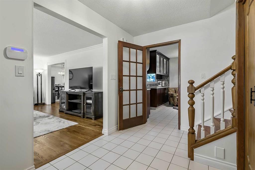 544 Willingdon Boulevard Se, Calgary, AB