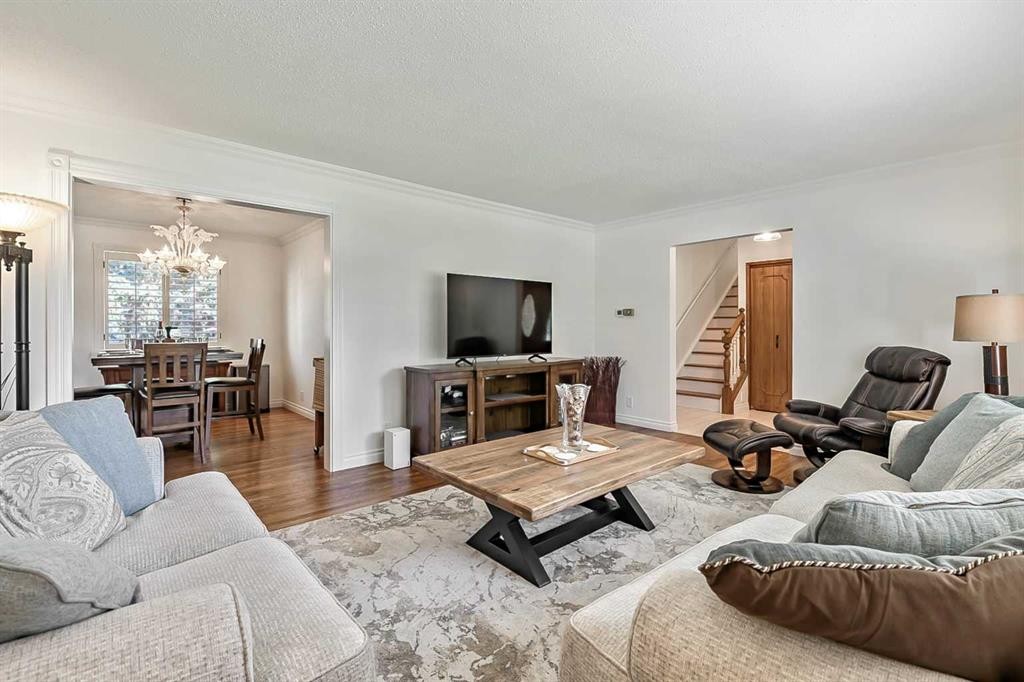 544 Willingdon Boulevard Se, Calgary, AB