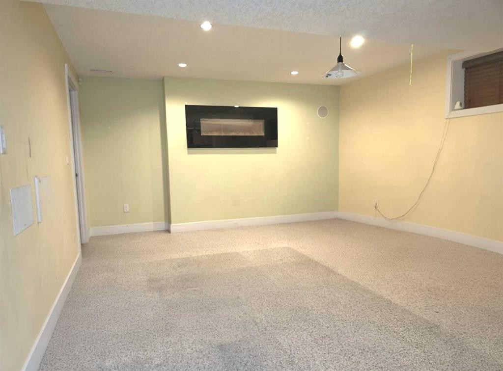 13 Tuscany Ridge Mews Nw, Calgary, AB