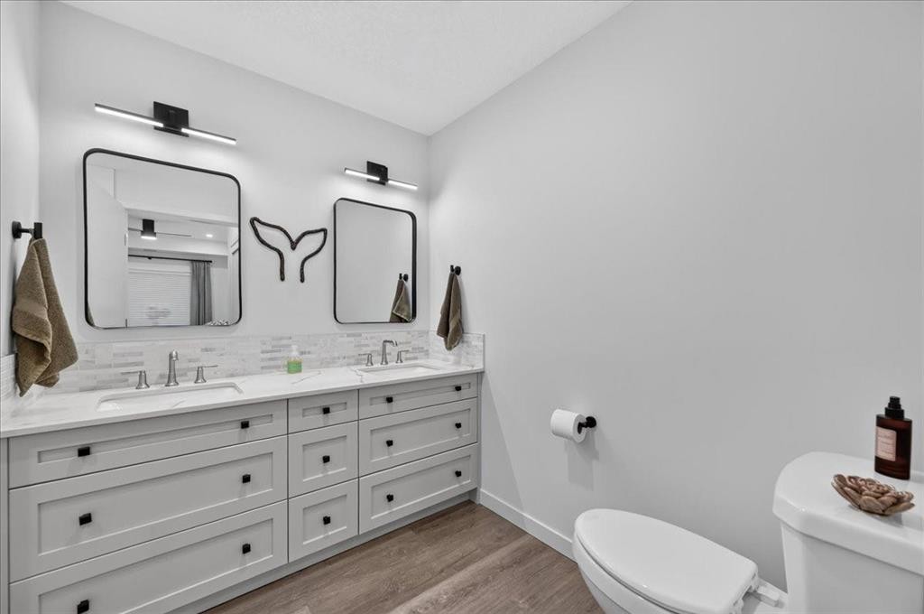 219-12 Mahogany Path Se, Calgary, AB - Indoor Photo Showing Bathroom