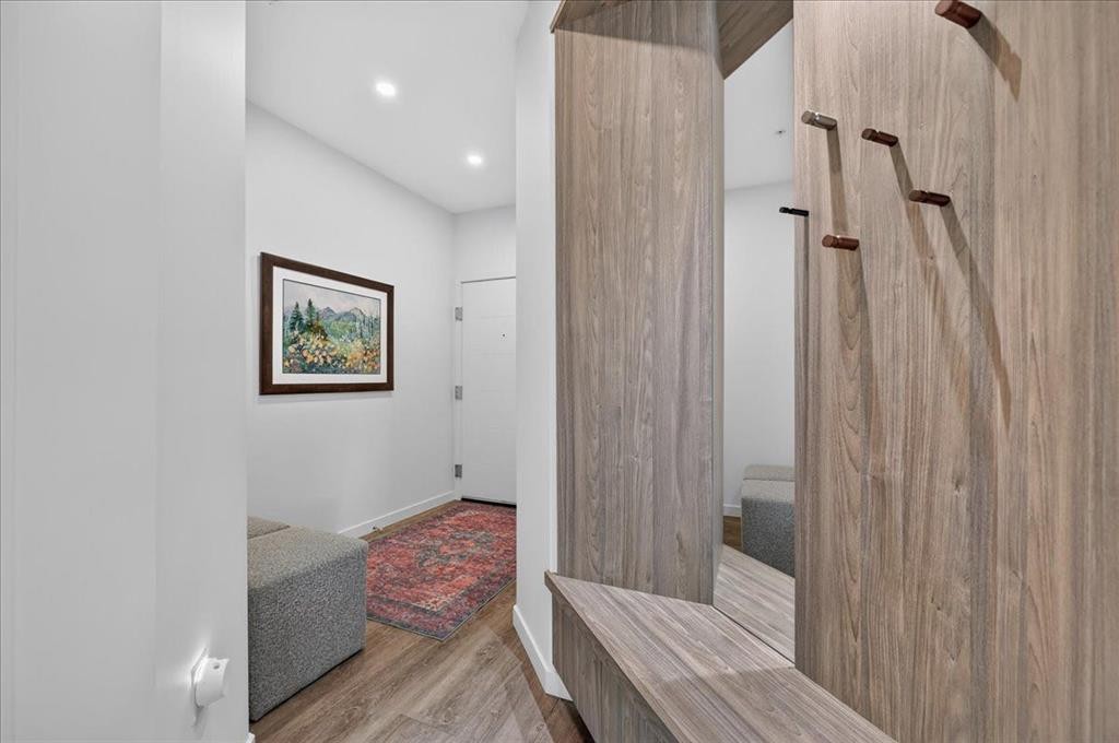 219-12 Mahogany Path Se, Calgary, AB - Indoor Photo Showing Other Room