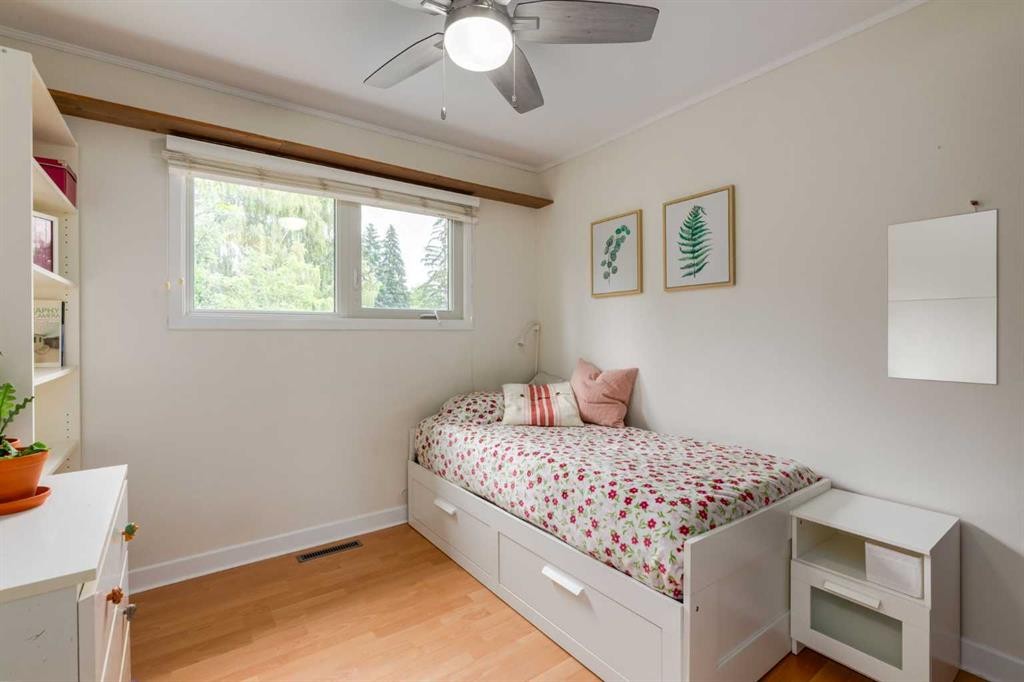4903 Carney Road Nw, Calgary, AB - Indoor Photo Showing Bedroom