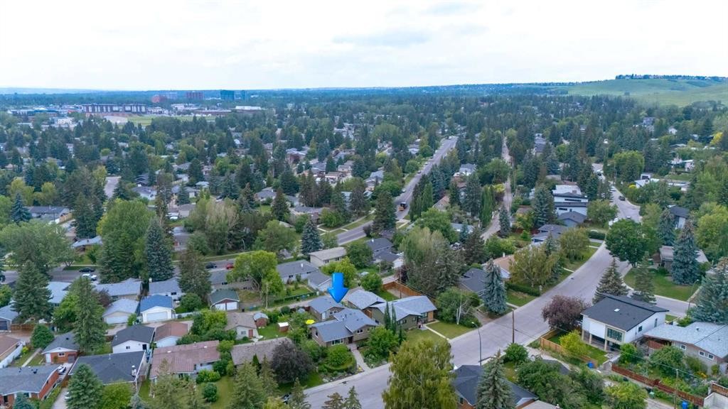 4903 Carney Road Nw, Calgary, AB - Outdoor With View