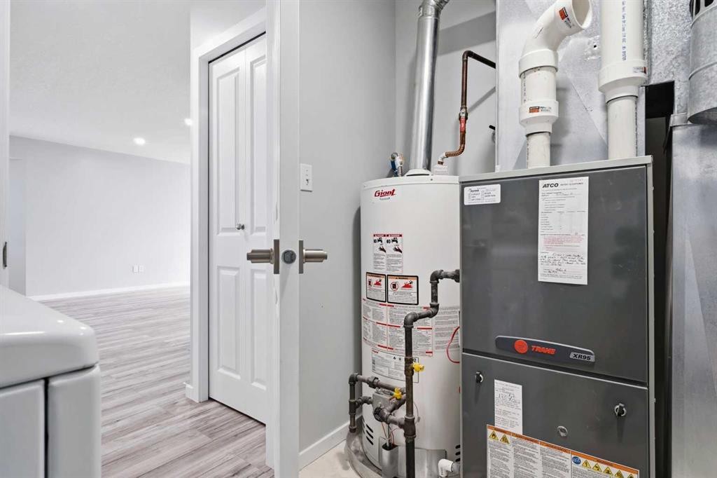 4014 Shannon Drive, Olds, AB - Indoor Photo Showing Basement
