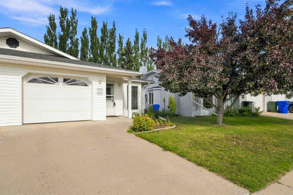 4014 Shannon Drive, Olds, AB - Outdoor