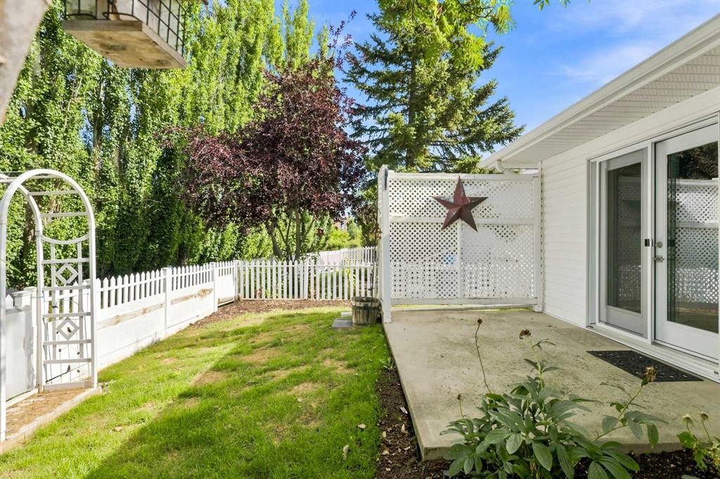 4014 Shannon Drive, Olds, AB - Outdoor