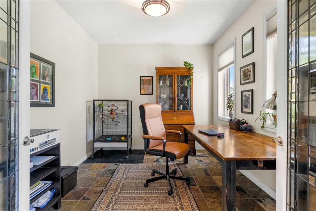 123 Prestwick Manor Se, Calgary, AB