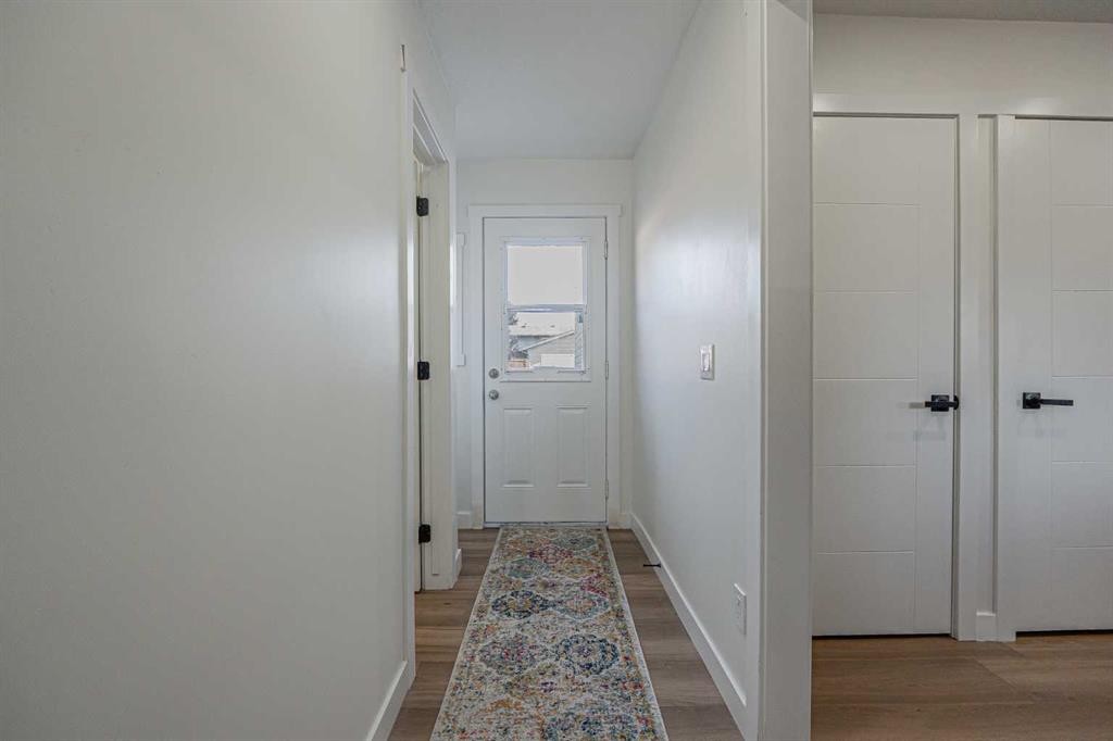 20 Castlegrove Way Ne, Calgary, AB - Indoor Photo Showing Other Room