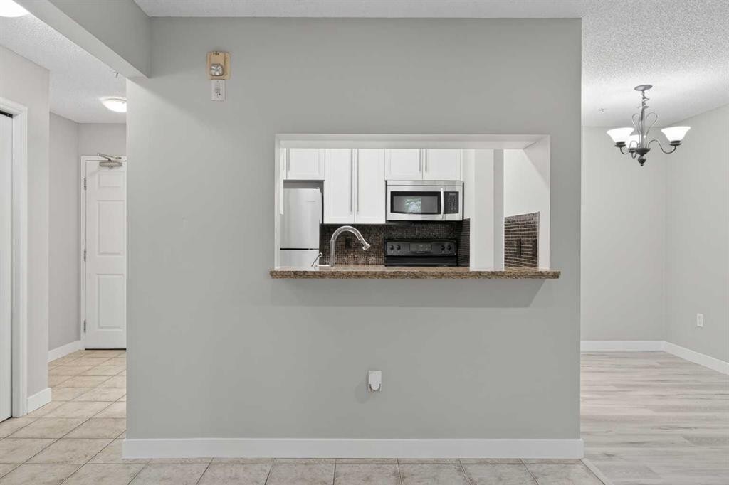 116-790 Kingsmere Crescent Sw, Calgary, AB - Indoor