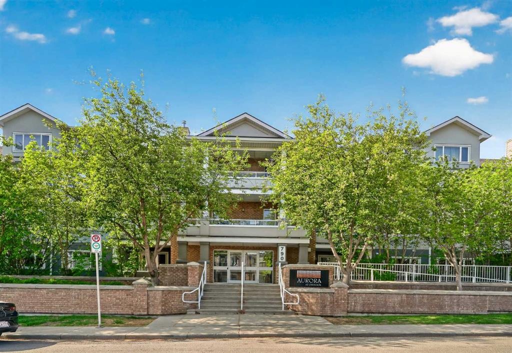 116-790 Kingsmere Crescent Sw, Calgary, AB - Outdoor