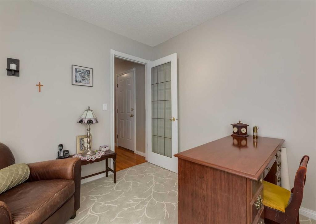 63 Arbour Lake Drive Nw, Calgary, AB - Indoor