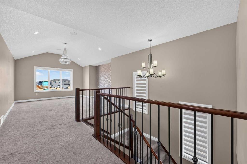 148 Evansborough Way Nw, Calgary, AB - Indoor Photo Showing Other Room