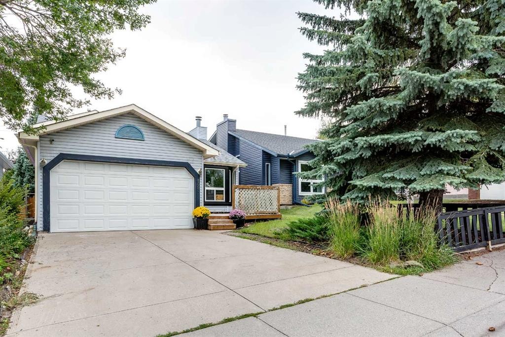 127 Shawinigan Drive Sw, Calgary, AB - Outdoor