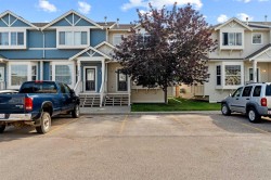 904-703 Luxstone Square SWAirdrie, AB T4B 0A4