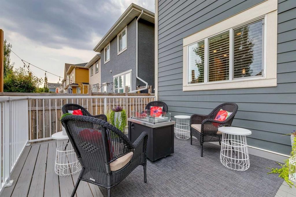 246 Mahogany Heights Se, Calgary, AB - Outdoor With Deck Patio Veranda With Exterior